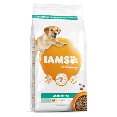 IAMS Light in fat Dog food with Fresh Chicken