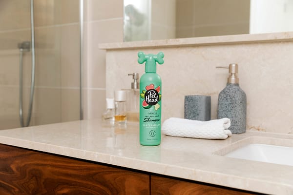 PET-391_HR_MASTER_Furtastic Shampoo UK PET-391_HR_MASTER_Furtastic Shampoo UK