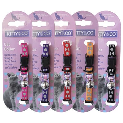 Set of 5 coloured Cat Collars on their retail cards