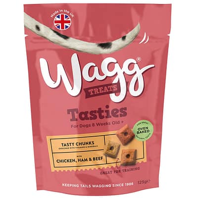 Wagg Dog Treats Tasties with Chicken, Ham & Beef 125g